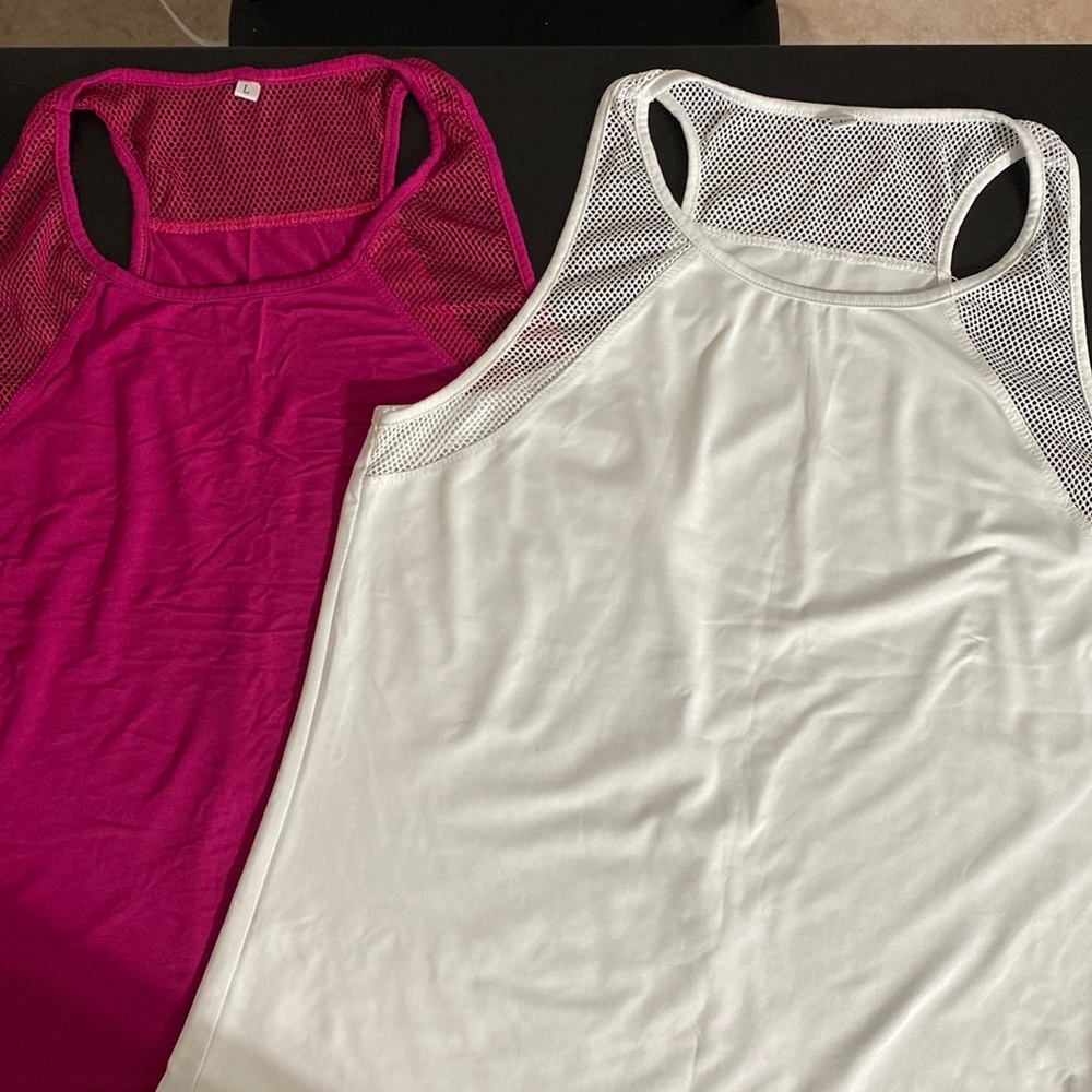 White is really white pink is vibrant